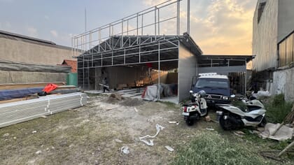 Kondisi awal lahan sebelum pemasangan paving block di Cimanggis, Depok